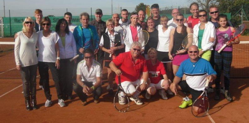 Gruppenfoto Mixed-Turnier 2014